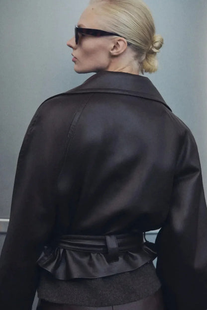 Melova | Veste Soho