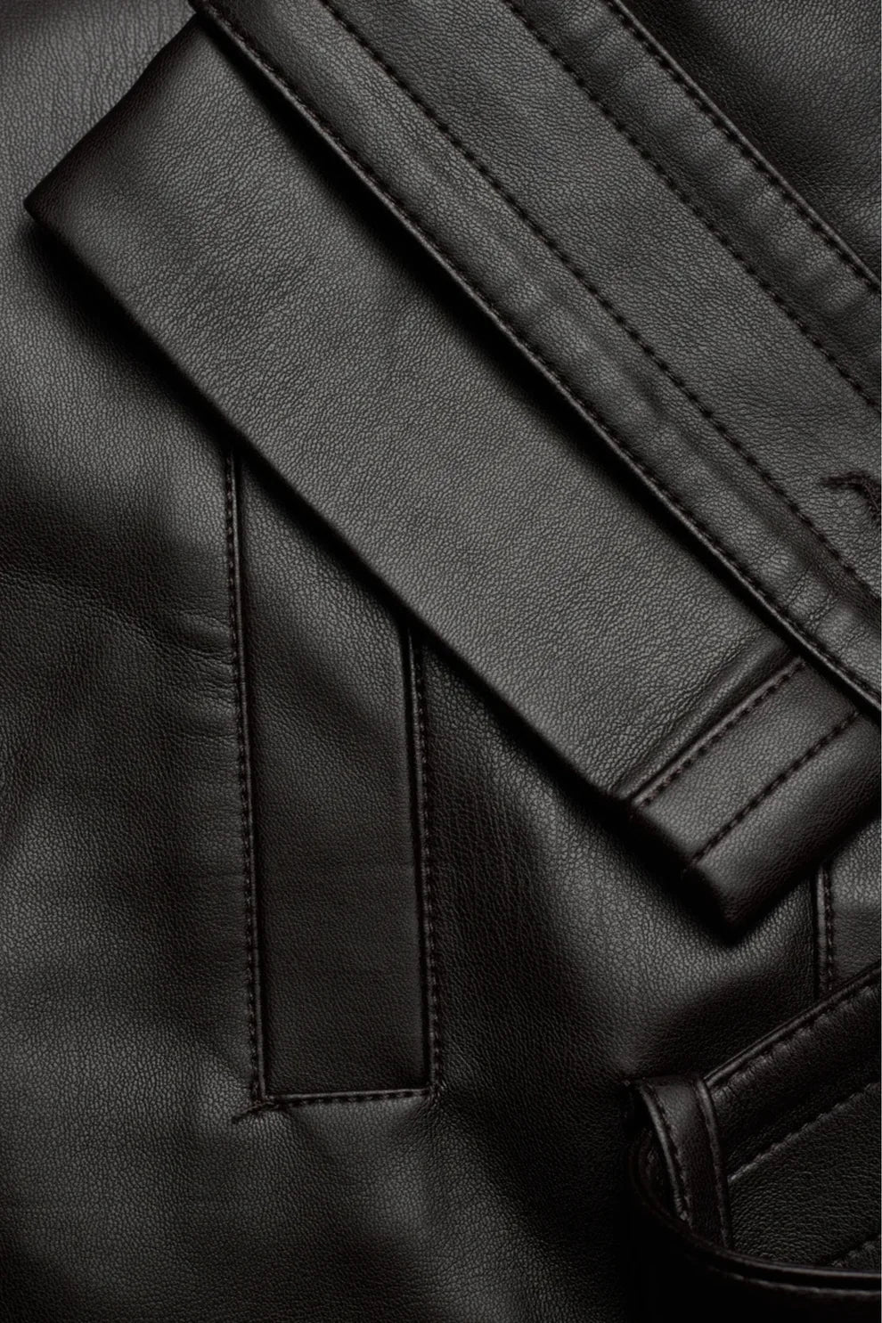 Melova | Veste Soho