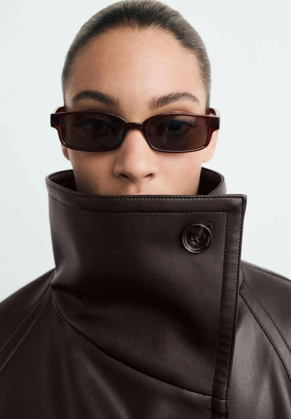 Melova | Veste Soho